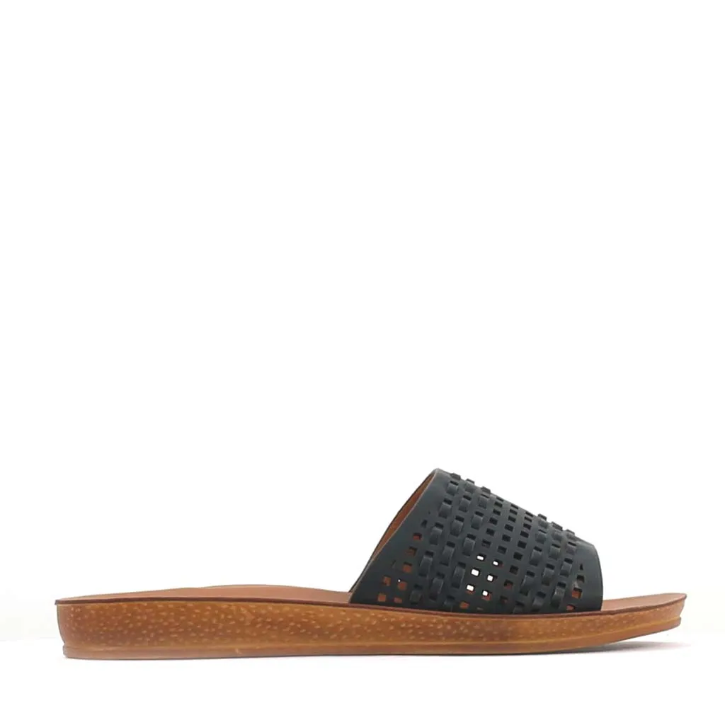 Rock Guard Conny  Slides