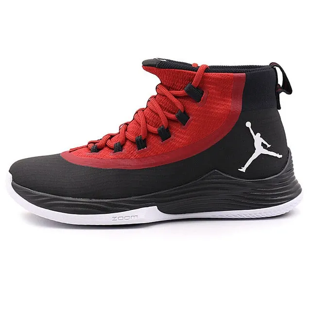 Black Basketball Shoes Scratch Resistant