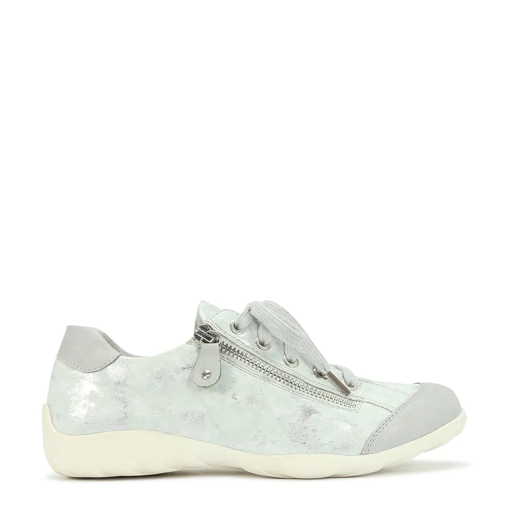 Dark Edge Dora Sneakers