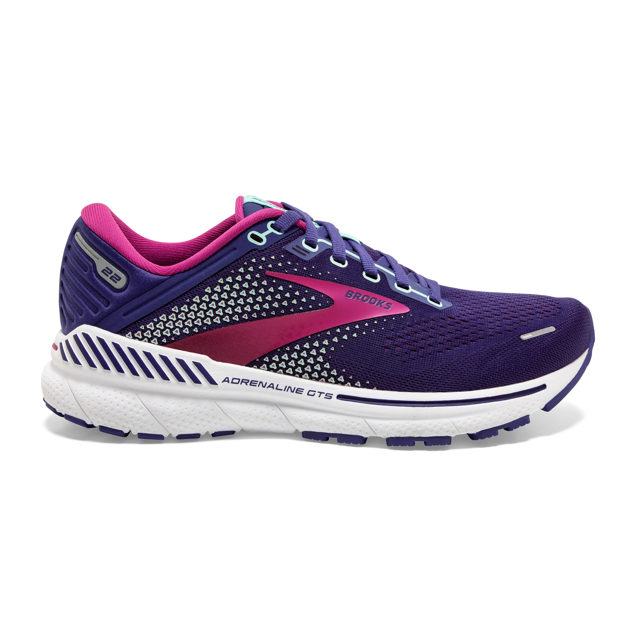 Women's Adrenaline GTS 22 running in dry weather