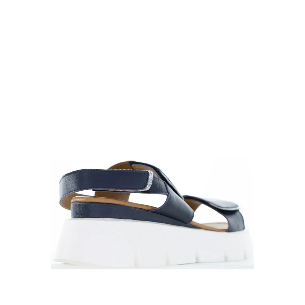 Light Footwear LE SANSA HANDLE NAVY SILVER
