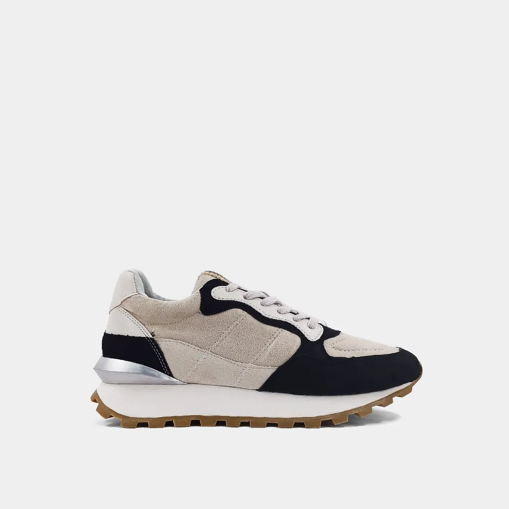PHOEBE River Cross Comfort Midsole