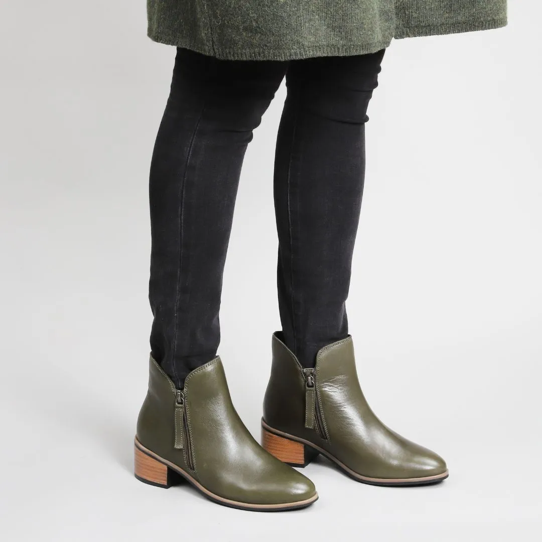 Retro-inspired performance LE SANSA OXLEY OLIVE