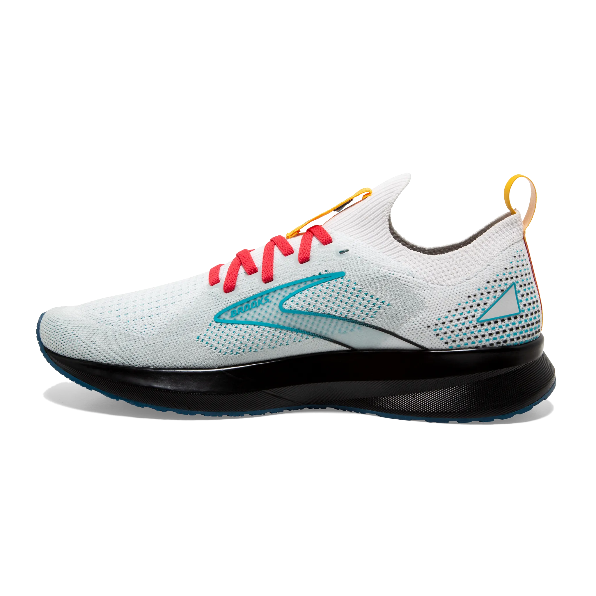 Marathon Preparation Women's Levitate StealthFit 5