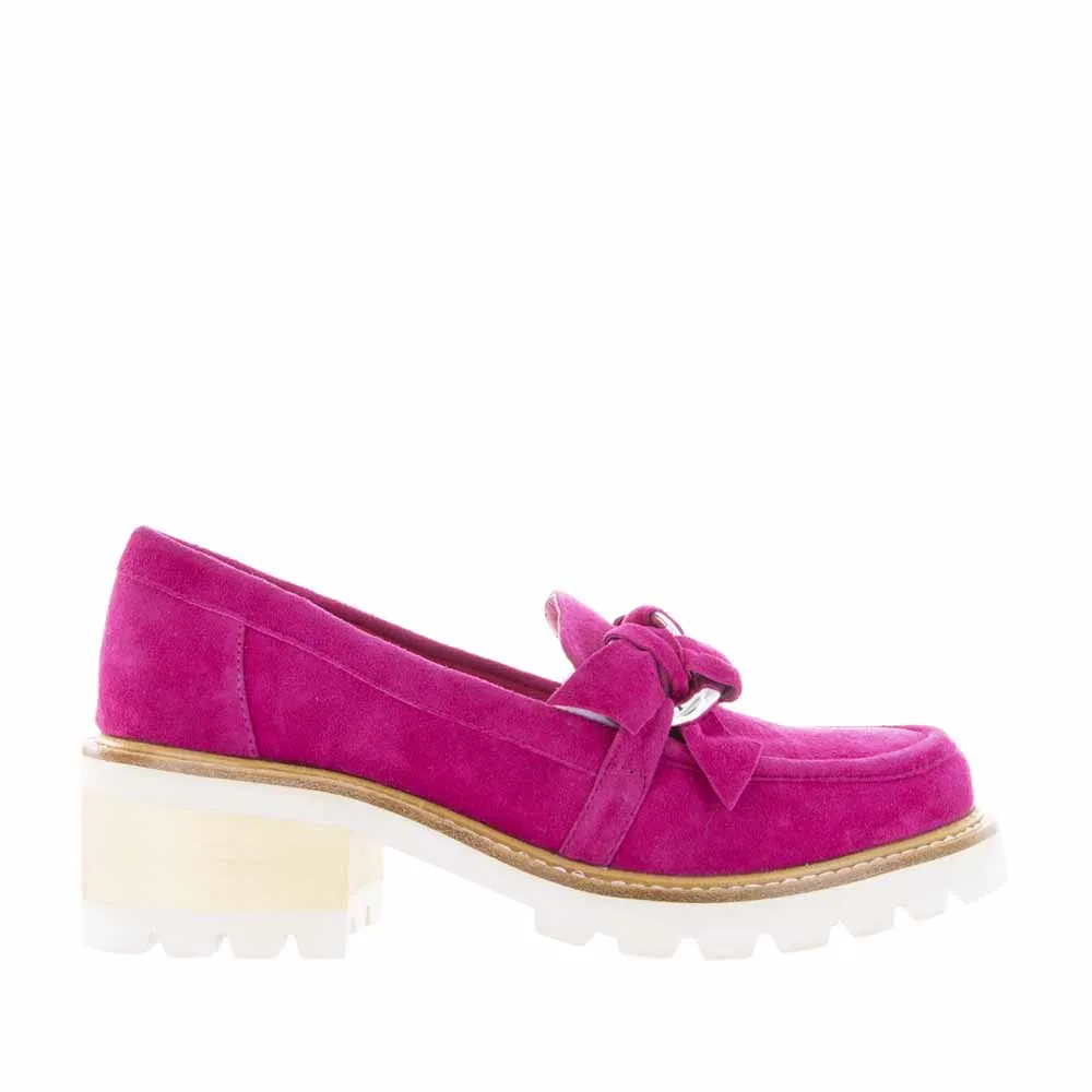 Bresley Dobbie Hot Pink City Grip Effortless Design