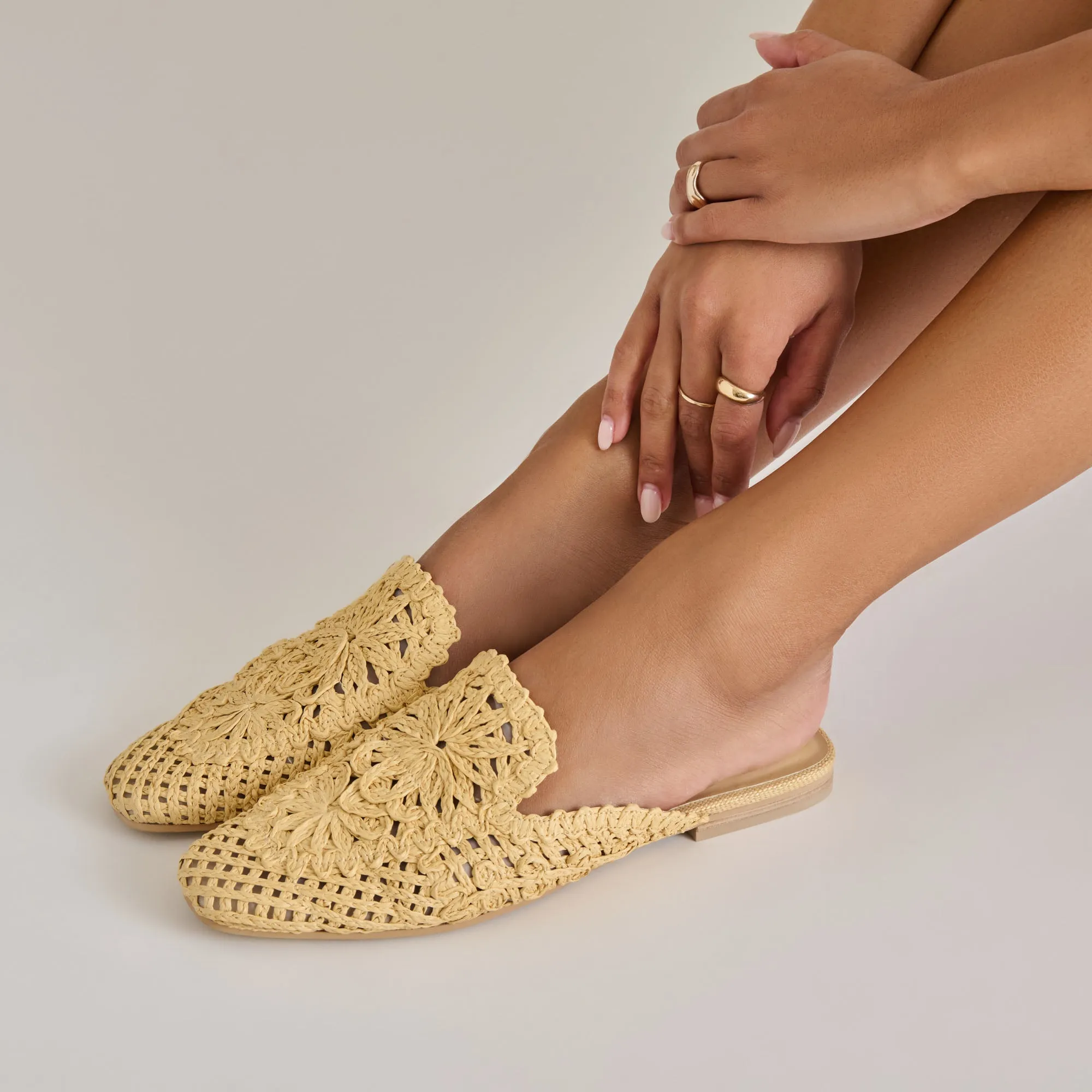 Gym Quick DIYA FLATS LT NATURAL MACRAME