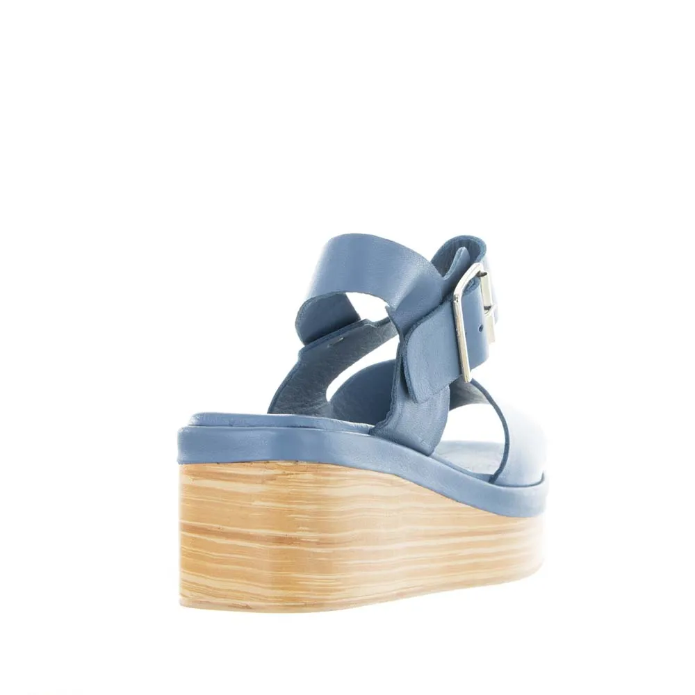 LE SANSA TRUE ANAR Relaxed Outdoor Footwear Comfortable Walk