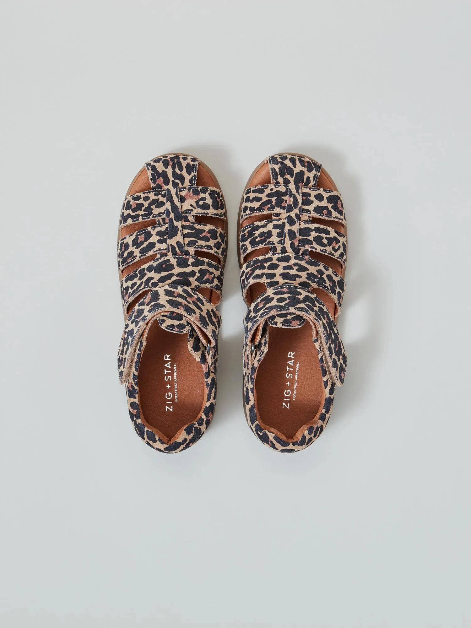 High-Performance Footwear Cosmic Junior Closed-Toe Sandal Natural Animal