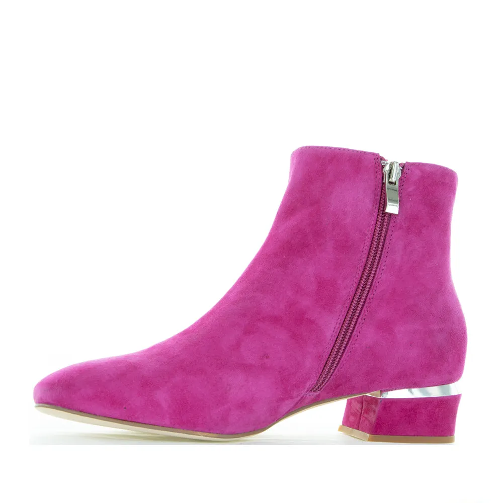 DJANGO & JULIETTE GARYIE FUCHSIA Minimalist Look