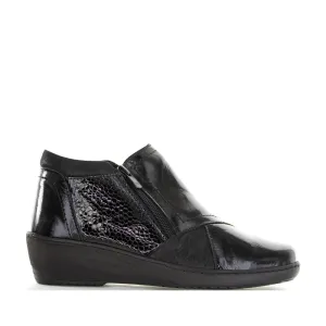 CABELLO CP462-18 BLACK PATENT Active Use