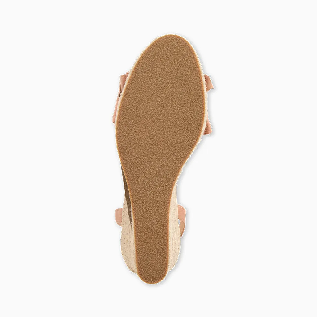 Rain Step Sturdy Build Rozette Ruffle Wedge