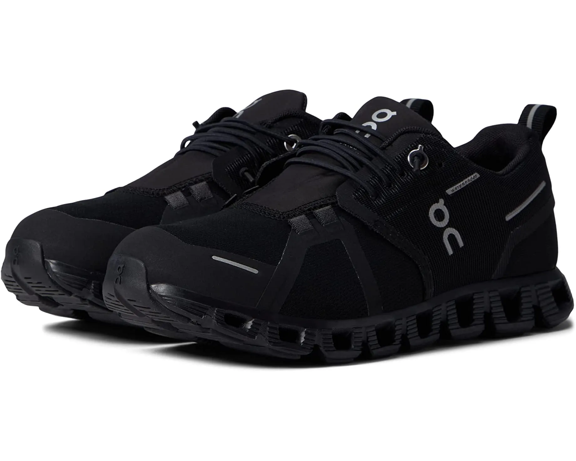 ON Cloud 5 Waterproof Women running in a 10K shoes