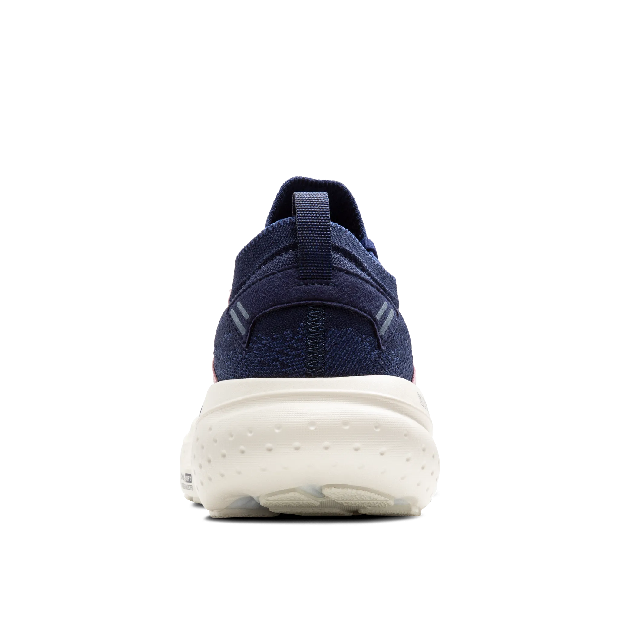 Women's Glycerin StealthFit 21 running in an underpass area shoes