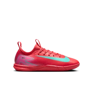 Quick Motion Nike Jr. Mercurial Vapor 16 Academy IC Indoor Football Shoes (Ember Glow/Aurora Green)