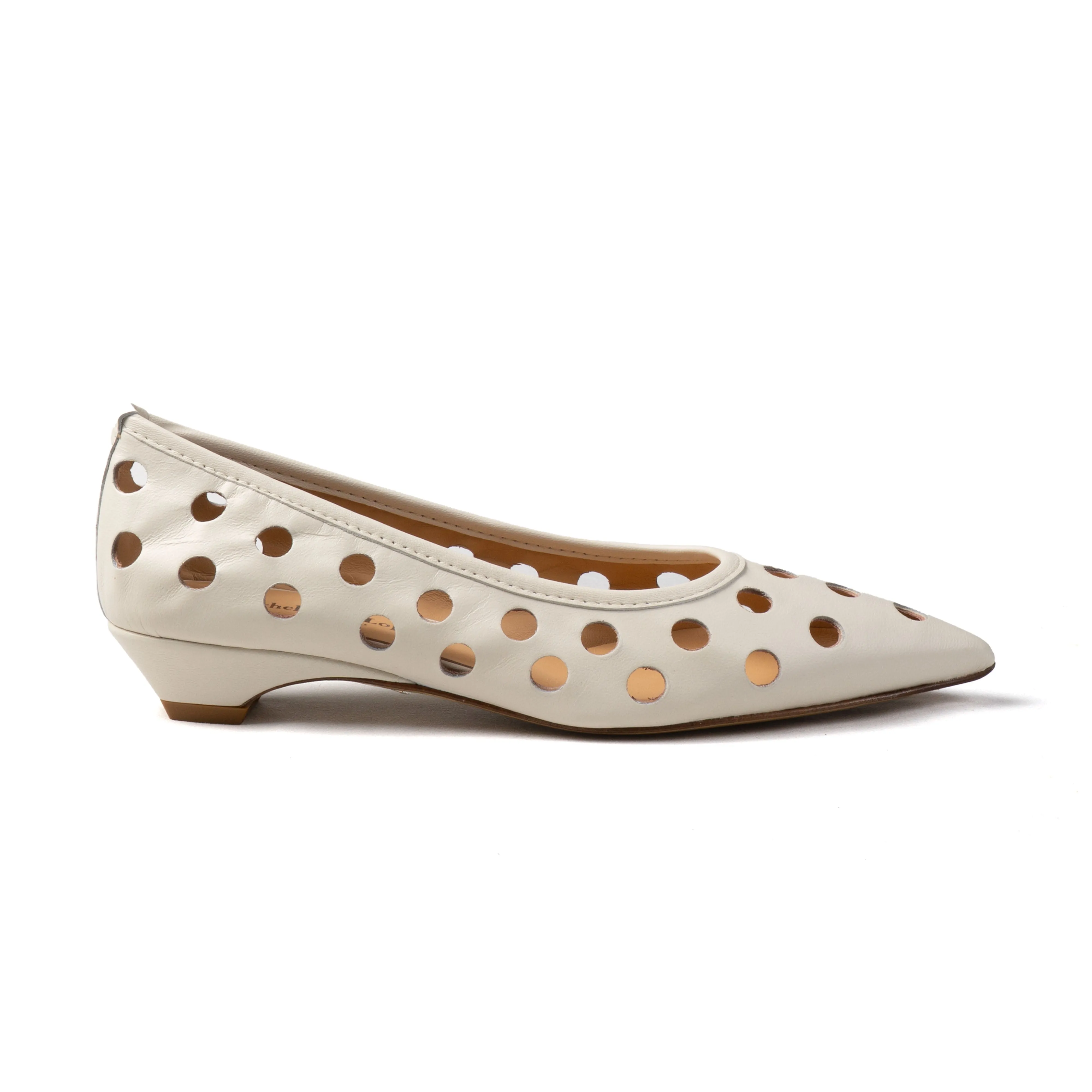Durable Upper DANILA KITTEN HEEL Pump