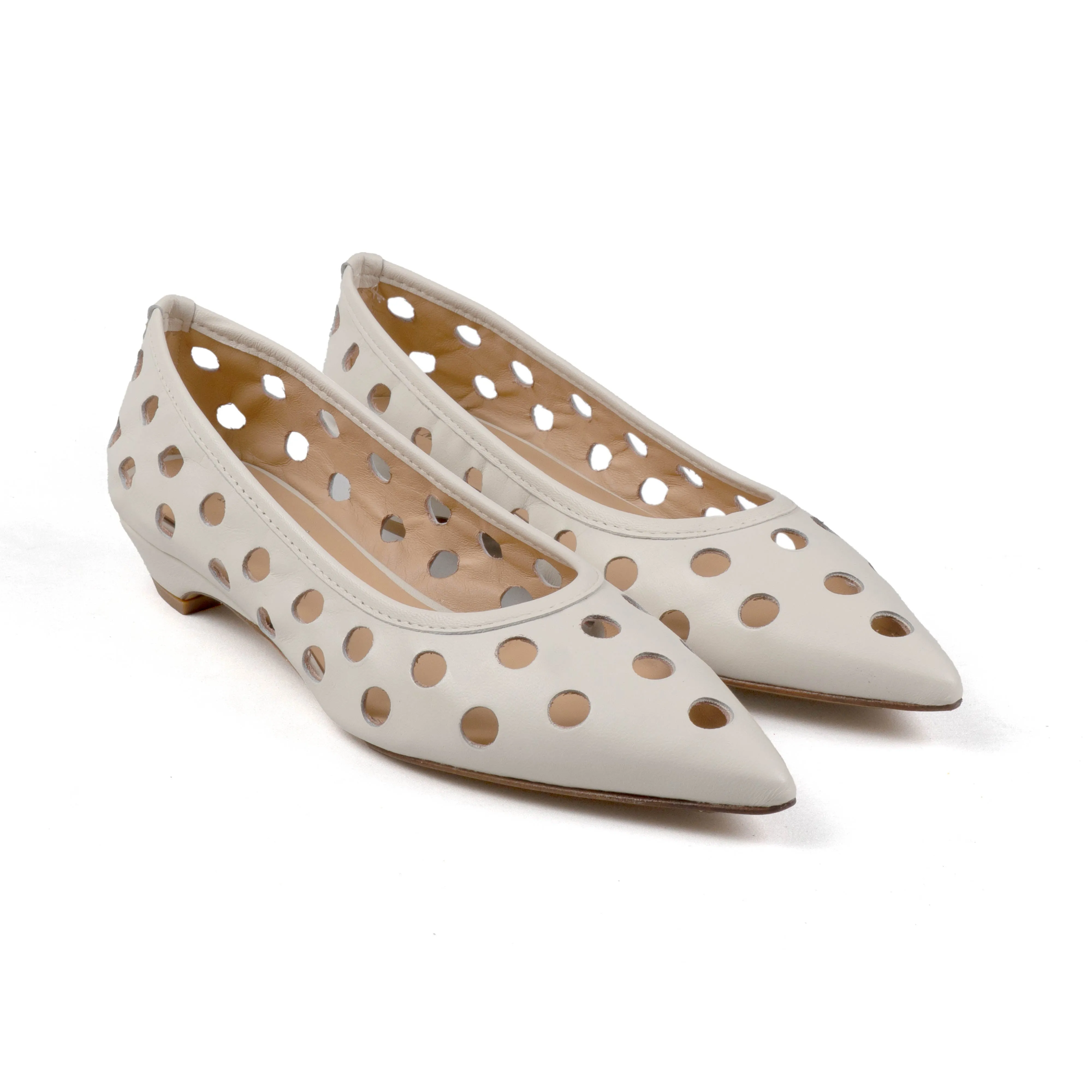 Chic White Stilettos Breathable mesh DANILA KITTEN HEEL Pump