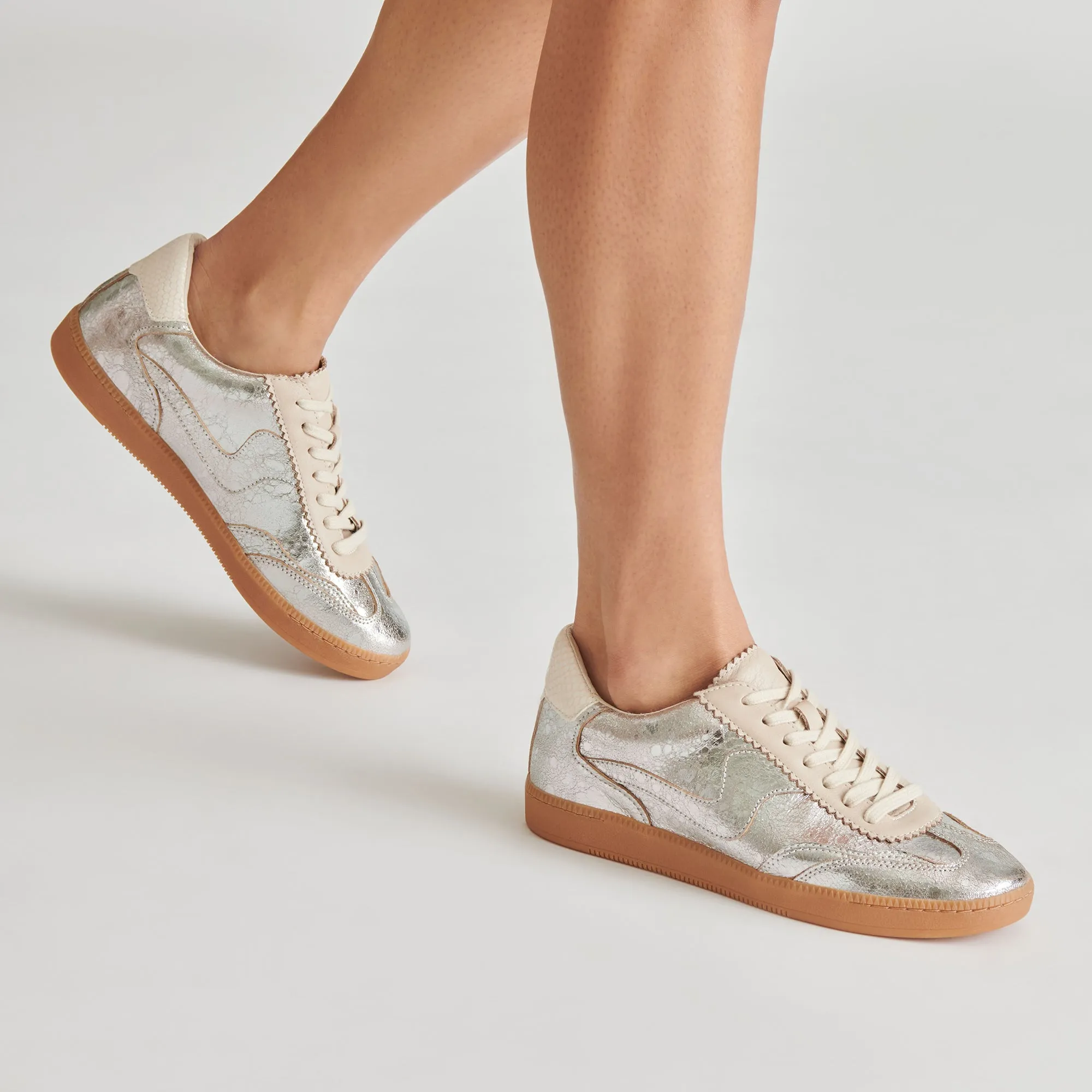 NOTICE SNEAKERS SILVER DISTRESSED LEATHER Urban Explorer Reinforced toe