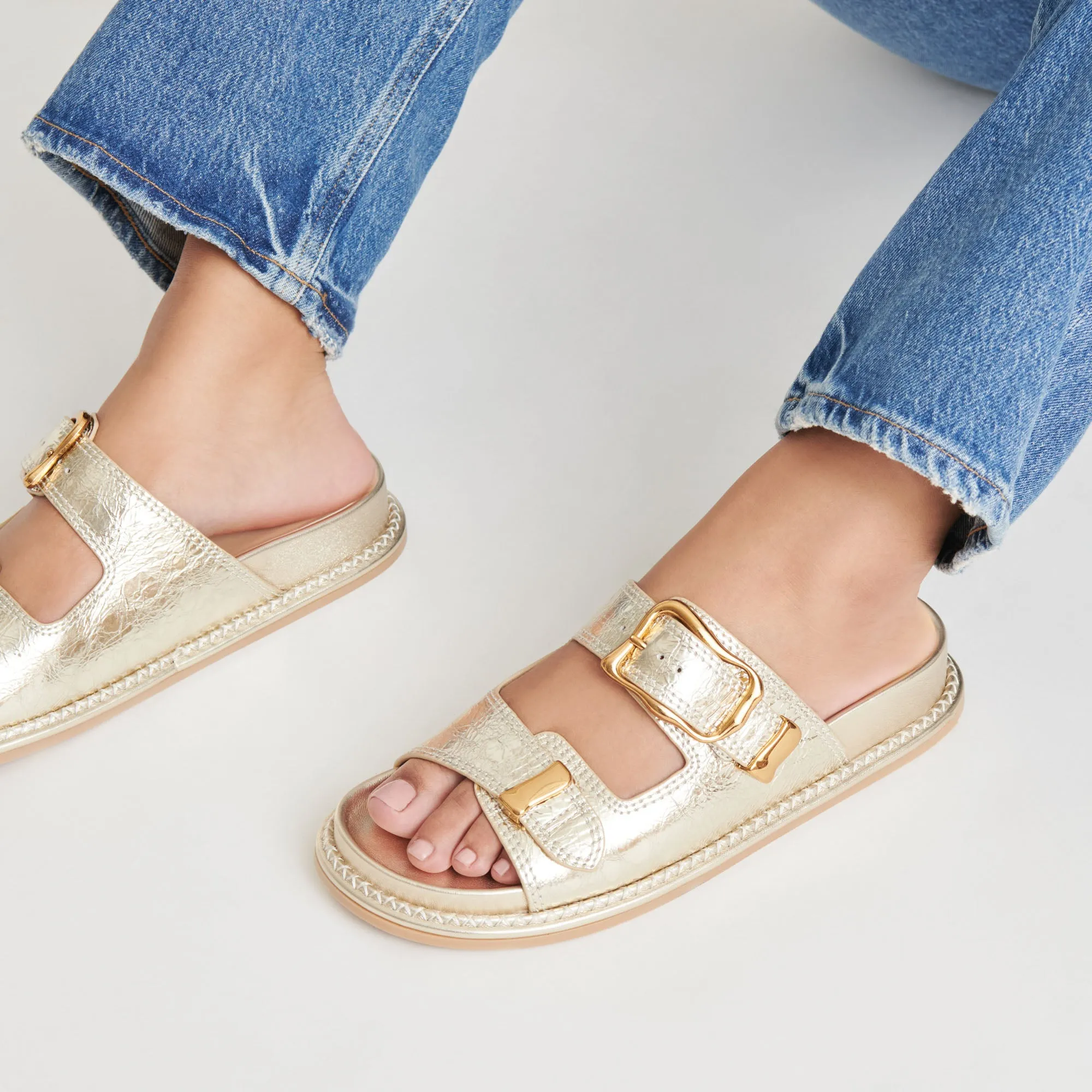 SEVANA SANDALS LIGHT GOLD DISTRESSED LEATHER Outfit Boost Mono Tone