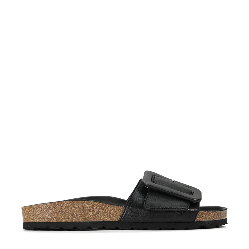 summer fashion trends GINIS BUCKLE SANDALS