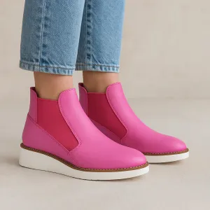 LE SANSA  RALLY HOT PINK Tailored ease athletic chic