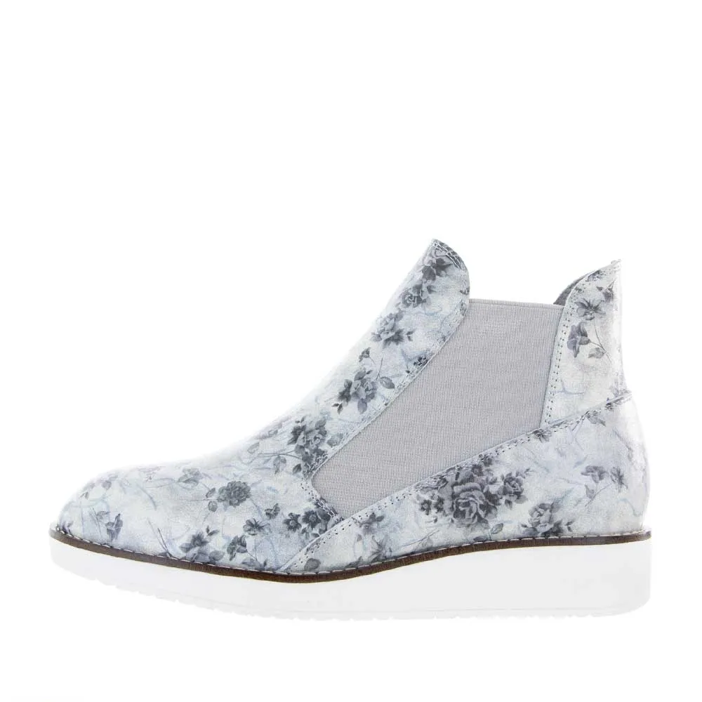 lake Glam fit LE SANSA RALLY WHITE FLORAL