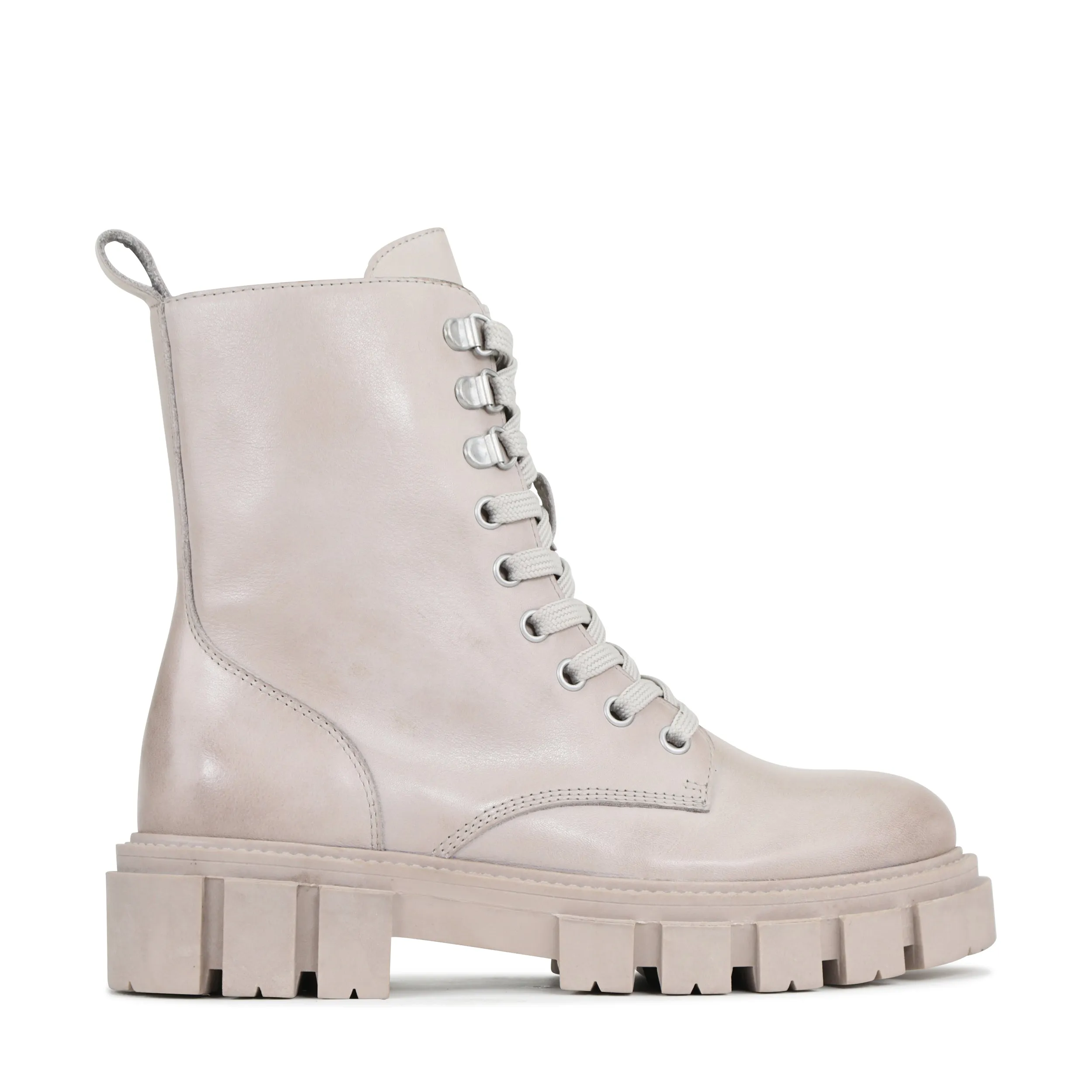 FEATURE hue Elevated shock absorption