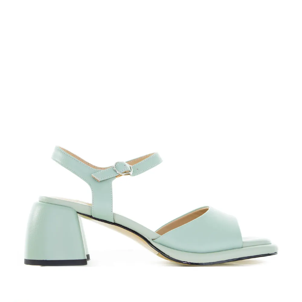 Molded Footbed Dainty Heels MILA RAINE UNITY TIFFANY BLUE
