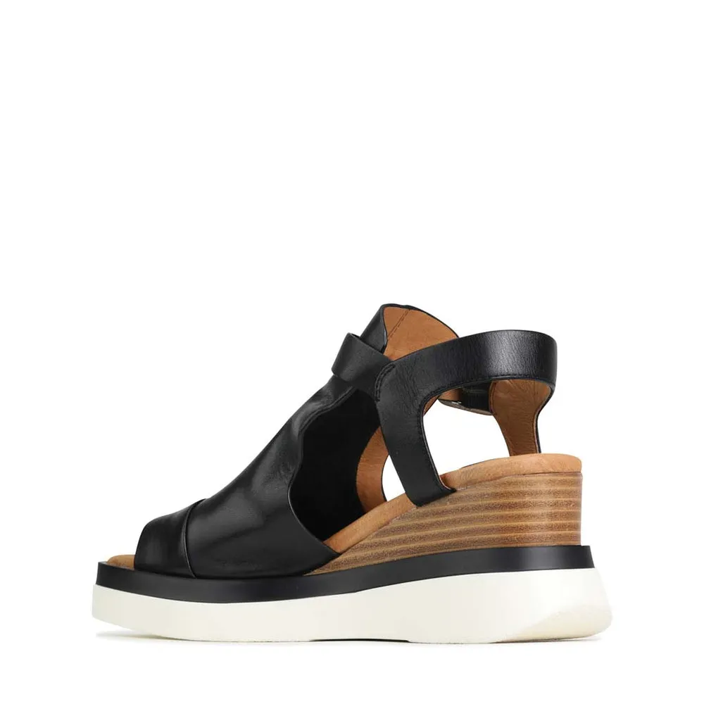 Urban Edge EOS SASILIA BLACK
