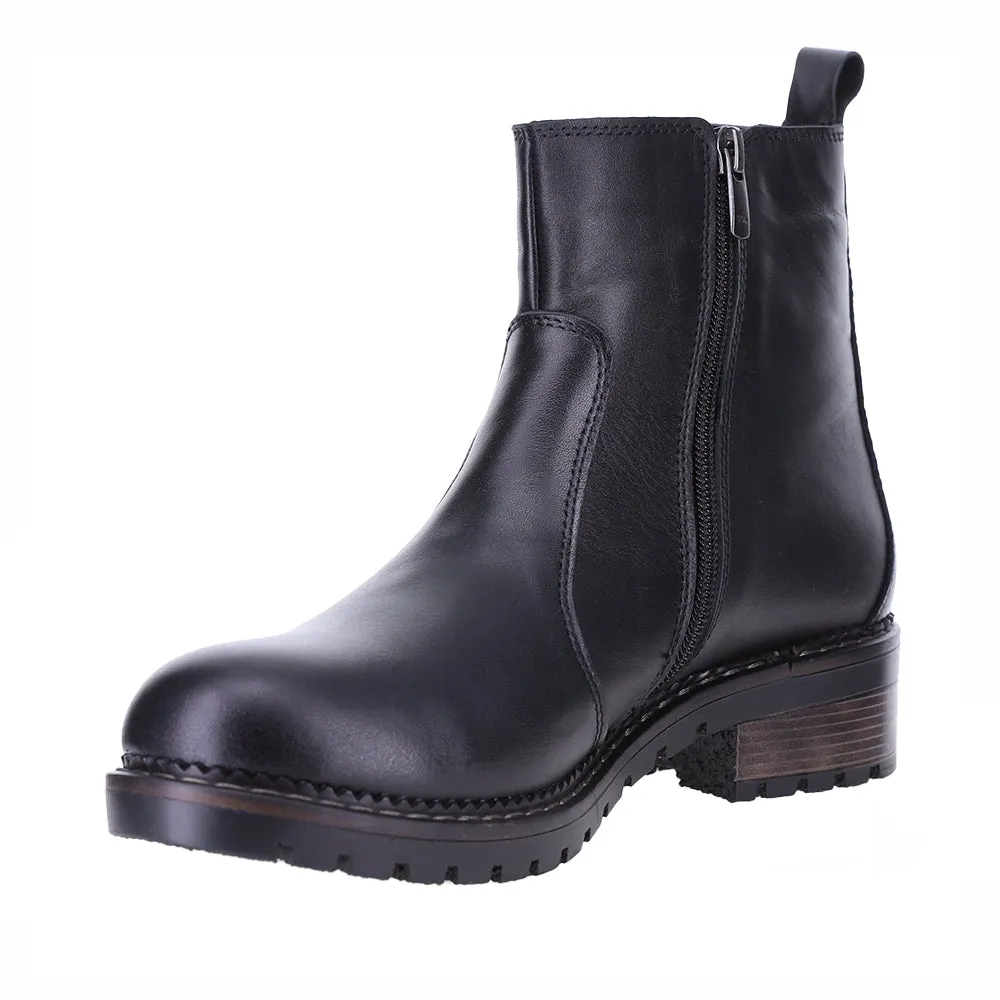 LE SANSA RITA BLACK suitable for travel purposes