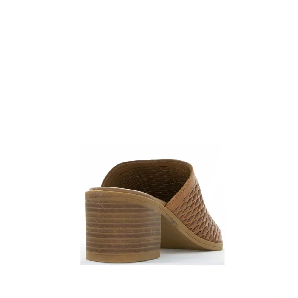 river college LE SANSA LOVIA II TAN