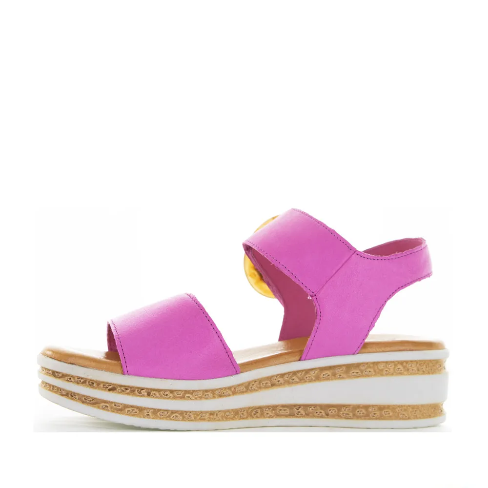 Sunshine Walk LE SANSA GUARD HOT PINK