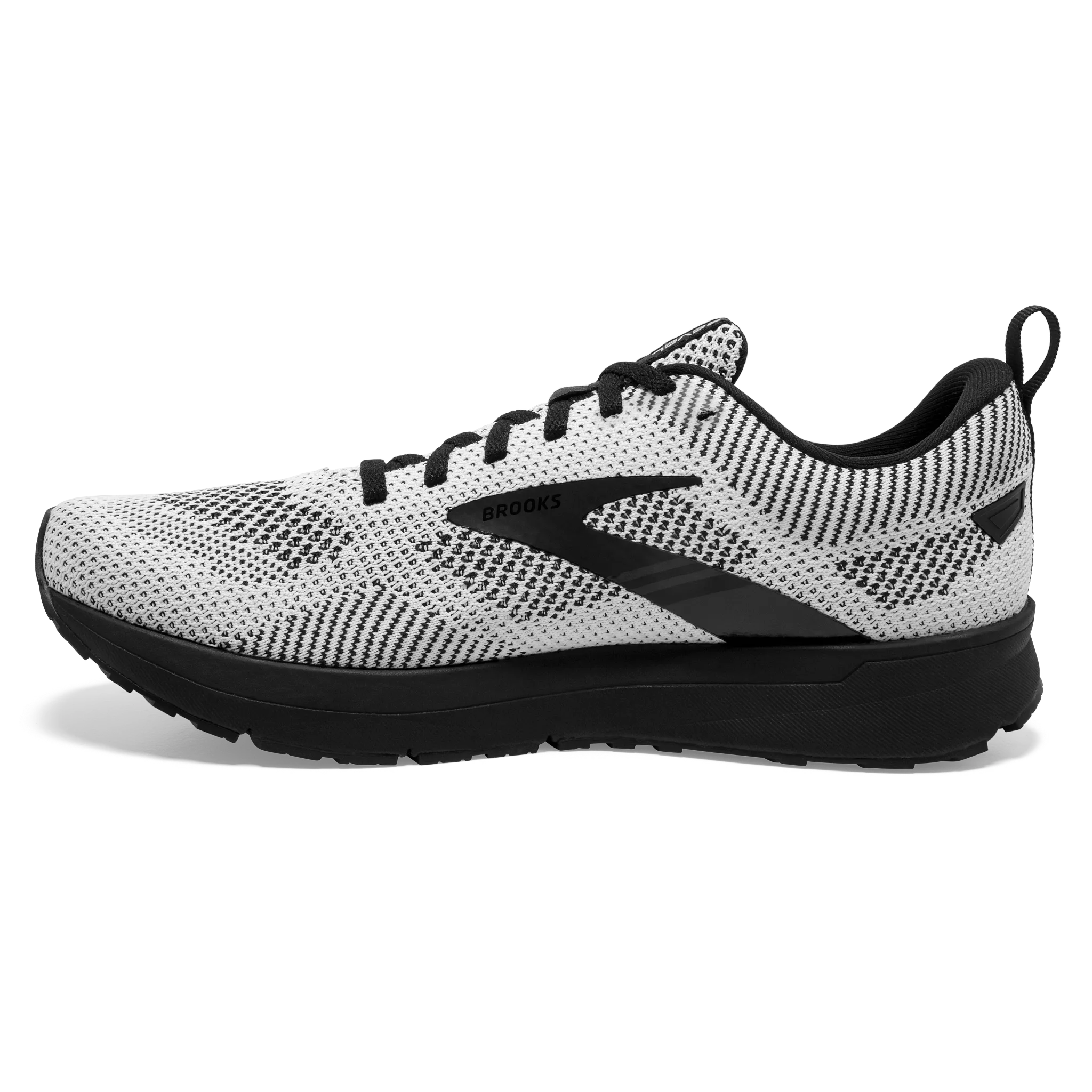 Easy Maintenance Men's Revel 5