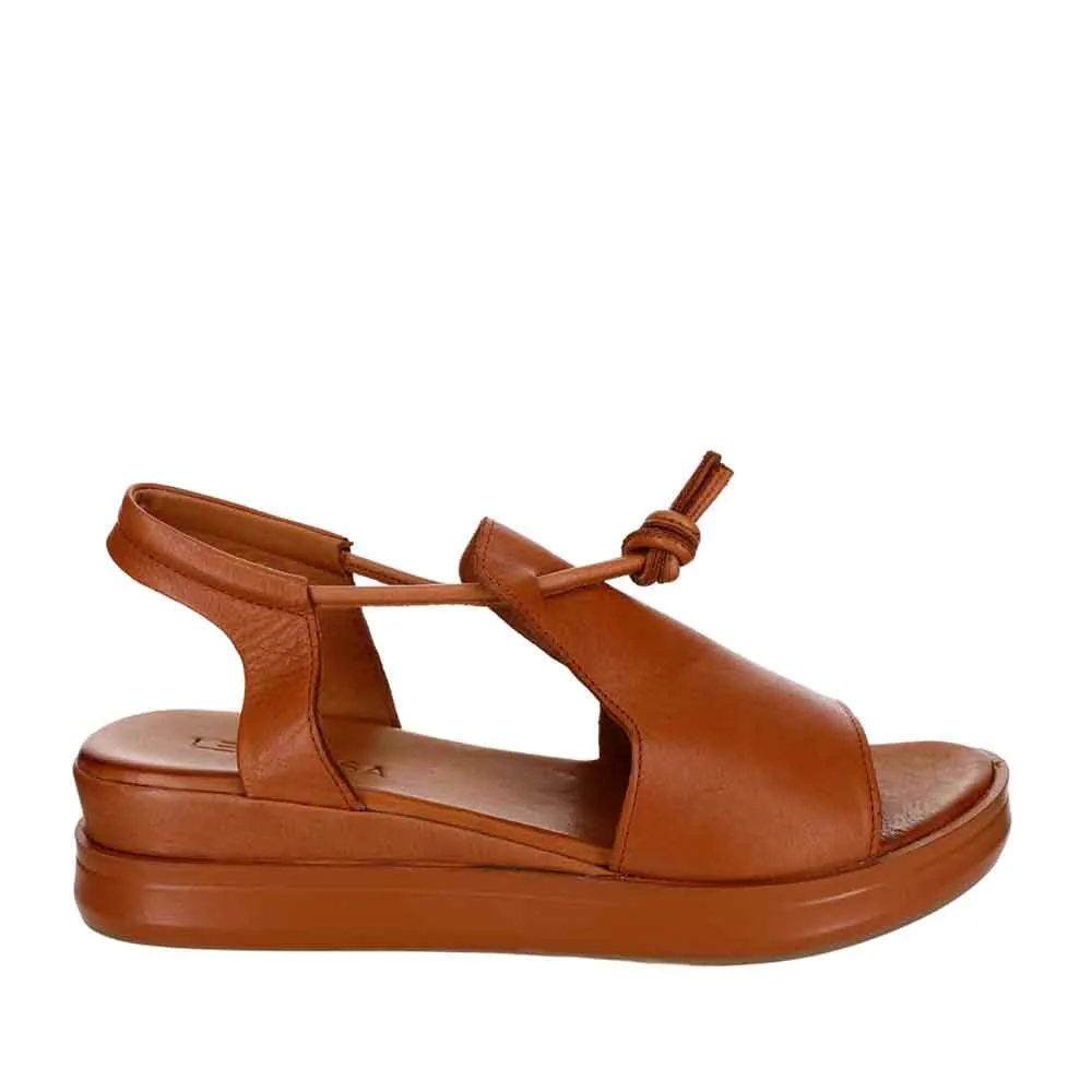 Bold piece LE SANSA HIDE TAN