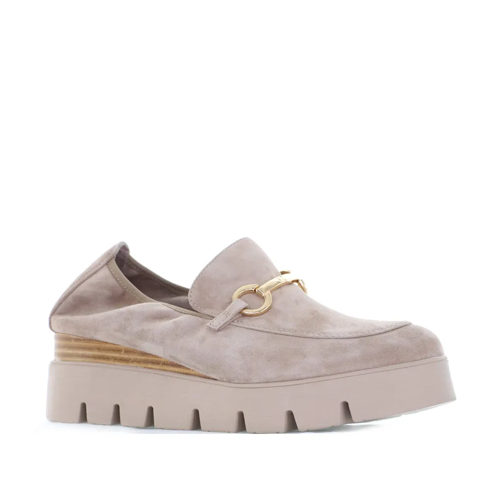 DJANGO & JULIETTE RHODES TAUPE SUEDE Light Design Practical Look