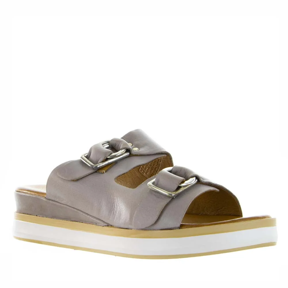 Relax Fit LE SANSA HOLISTER HAT