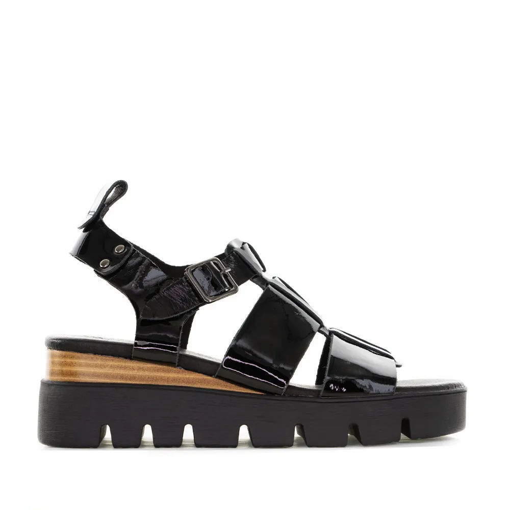 Weekend Style DJANGO & JULIETTE RELIE BLACK PAT NATURAL