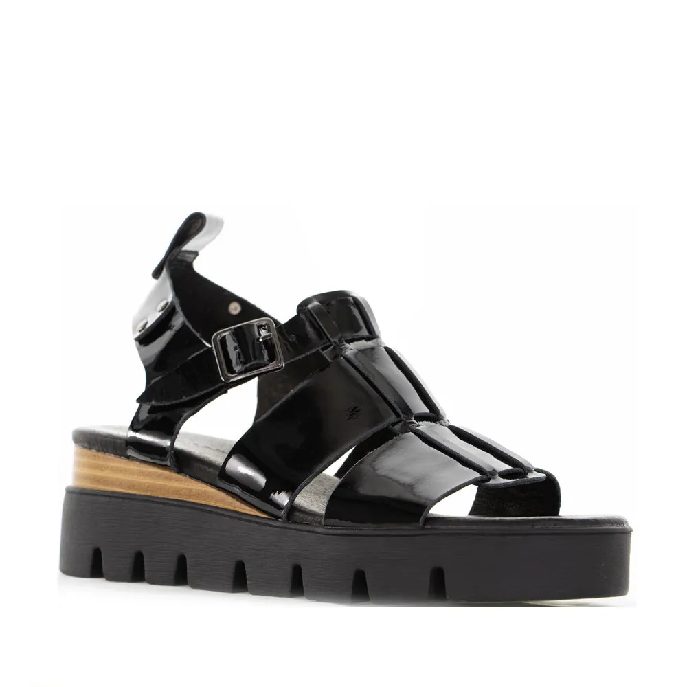 Party Ready DJANGO & JULIETTE RELIE BLACK PAT NATURAL