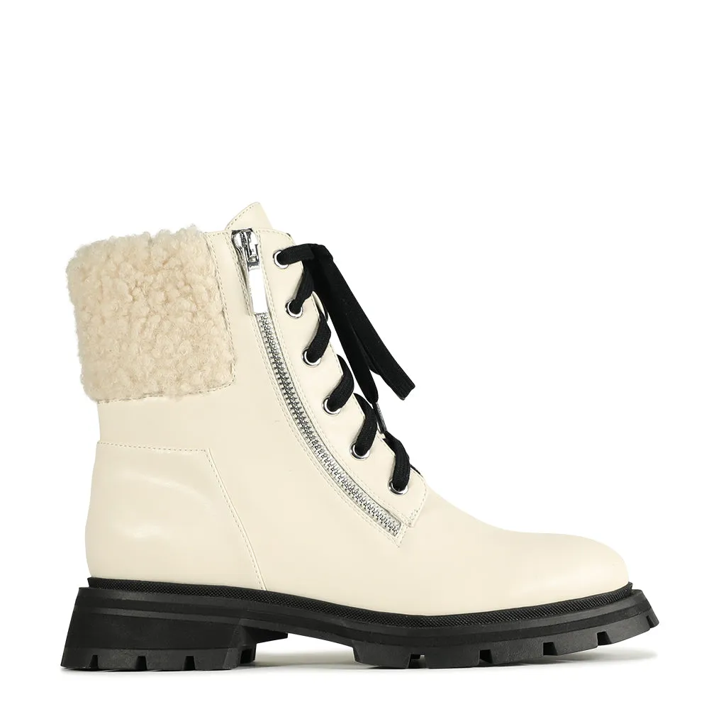 CHENIE LACE-UP SHEARLING CUFF BOOTS Wardrobe Base Airy Design