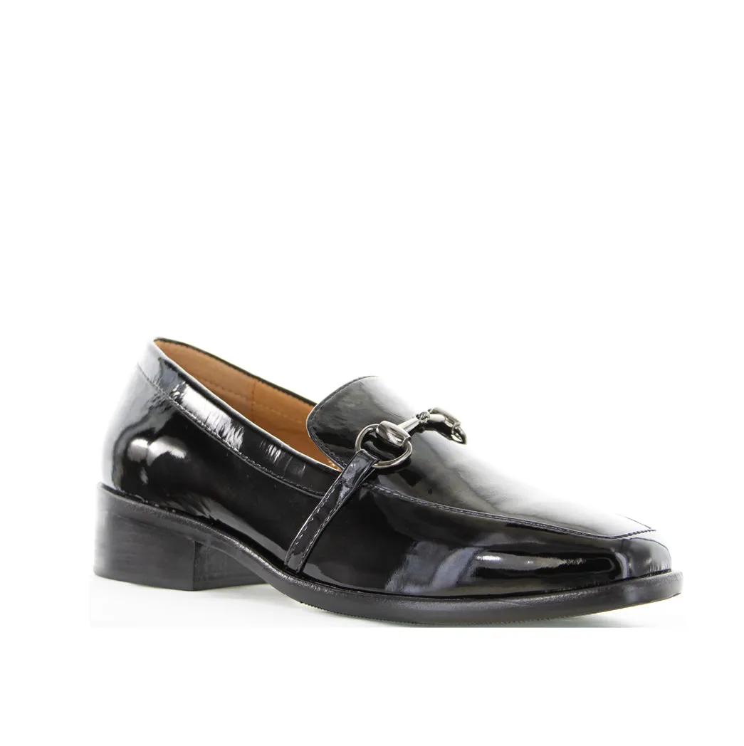 slow life Minimalist Style LE SANSA DJANGO BLACK PATENT