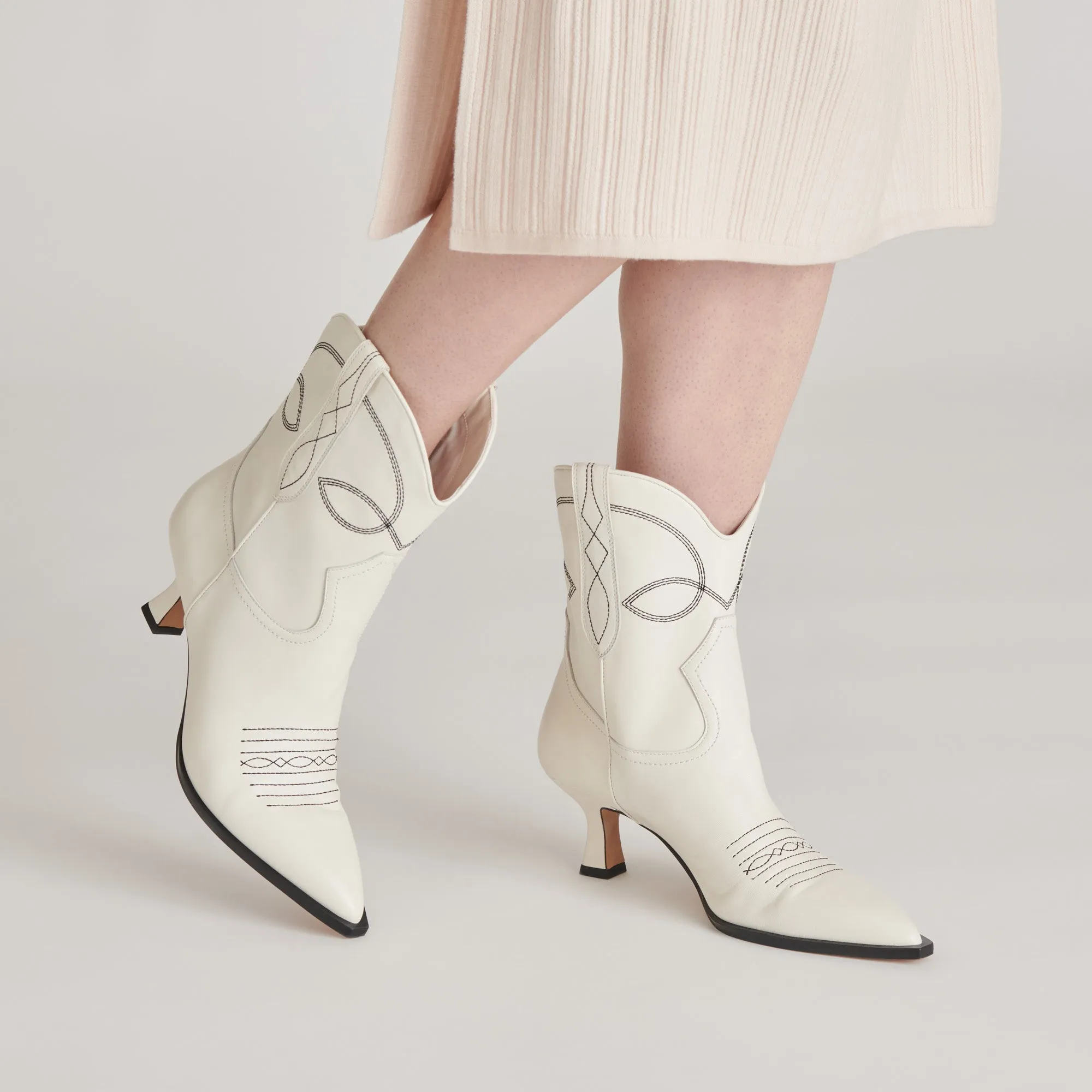 Reliable Fit ANGEL BOOTIES WHITE LEATHER