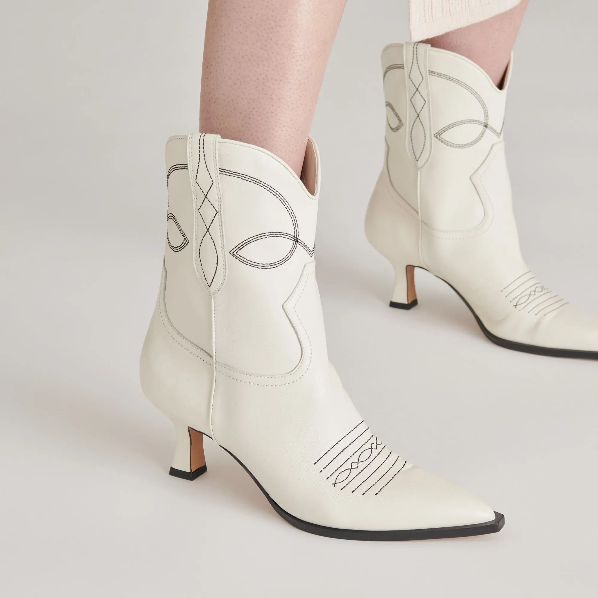 ANGEL BOOTIES WHITE LEATHER Neutral Pair Functional