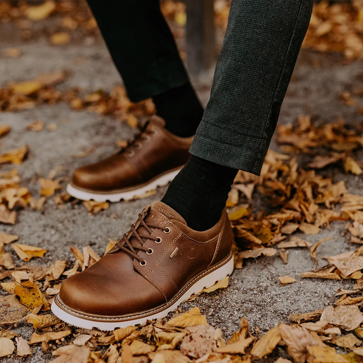 least spring Layered cushioning AITA Men??s GORE-TEX? Derby shoes