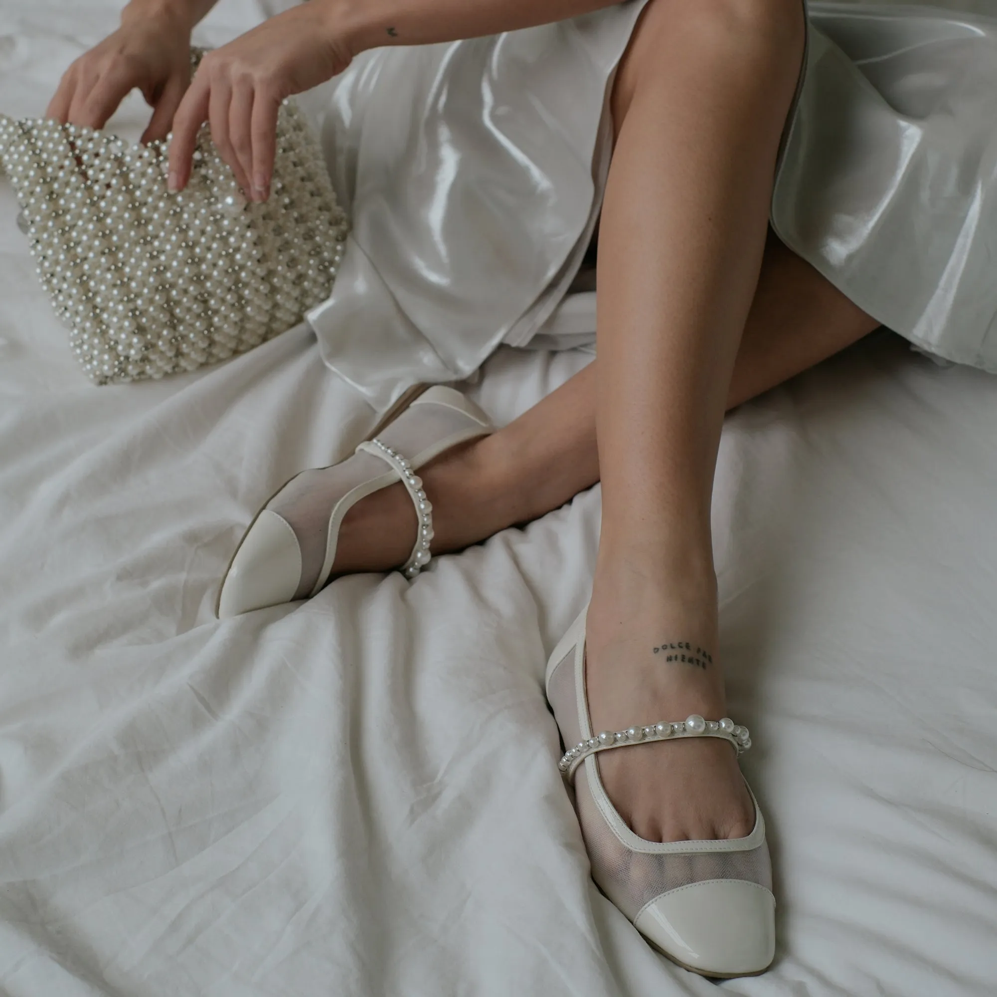 Market Step ROLLIN PEARL BALLET FLATS WHITE MESH