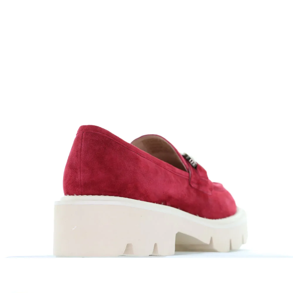 TAMARA LONDON PARGO RED SUEDE Simple Travel Day Wear