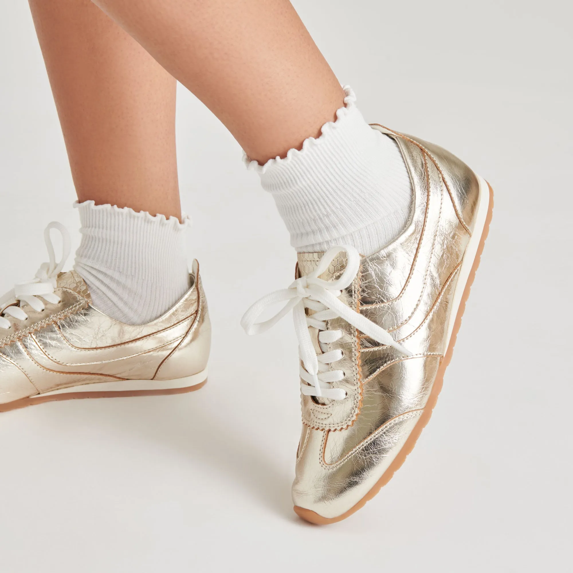 Travel Flex Ultra light DELANY SNEAKERS LIGHT GOLD CRINKLE PATENT