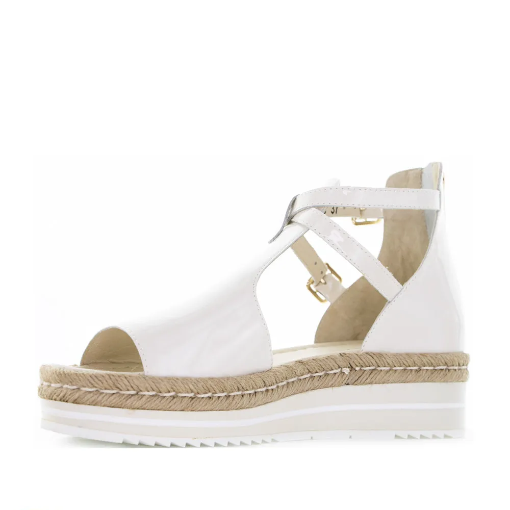 Adjustable Walking Shoes High-Performance Footwear DJANGO & JULIETTE ALEXYS IVORY