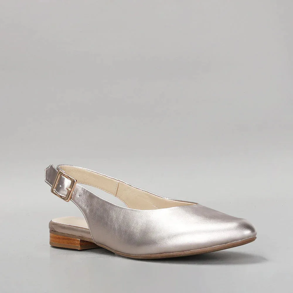 NAKED ARCHES ZODIAC CHAMPAGNE Wardrobe Staple