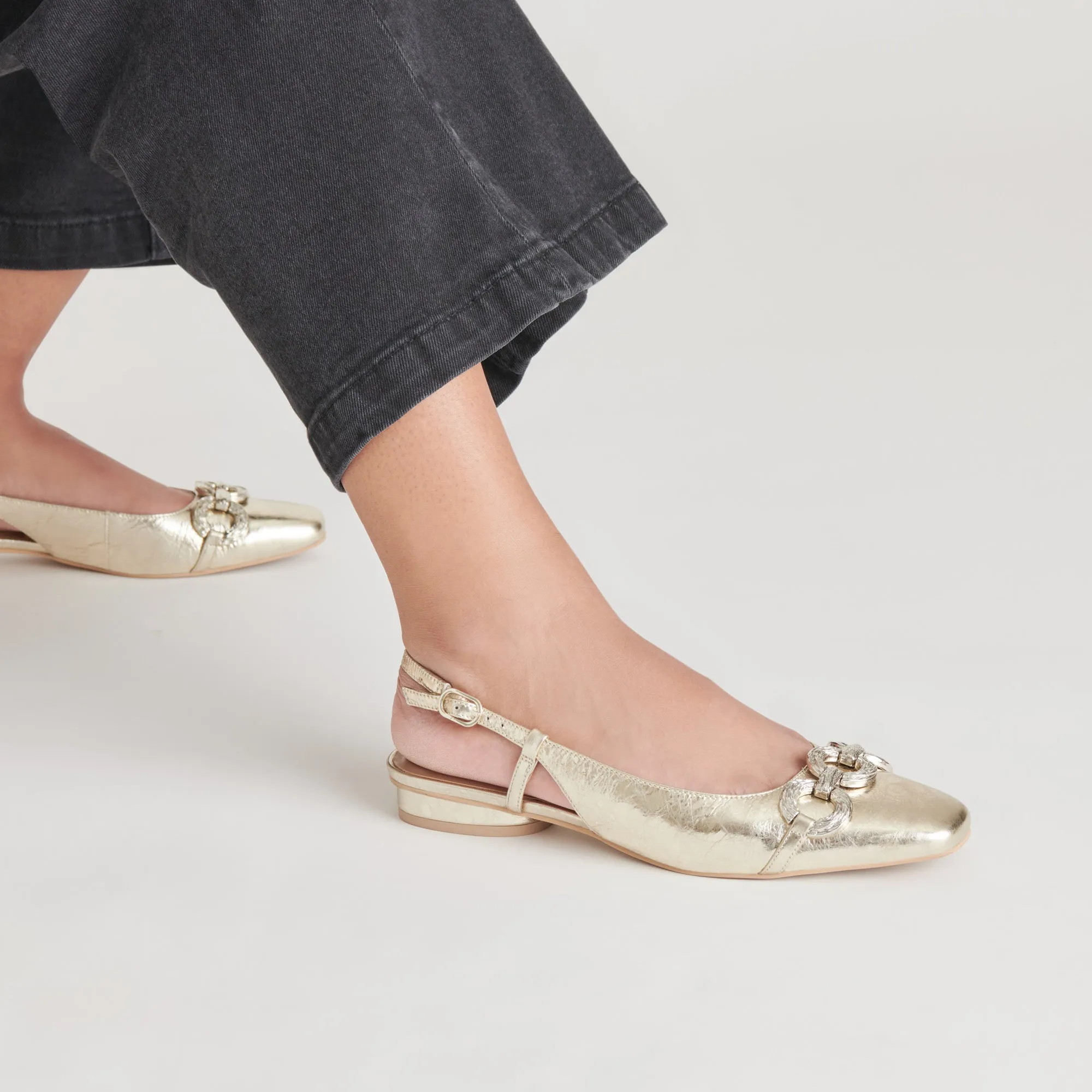 Barefoot feel RAMANO FLATS PLATINUM DISTRESSED LEATHER