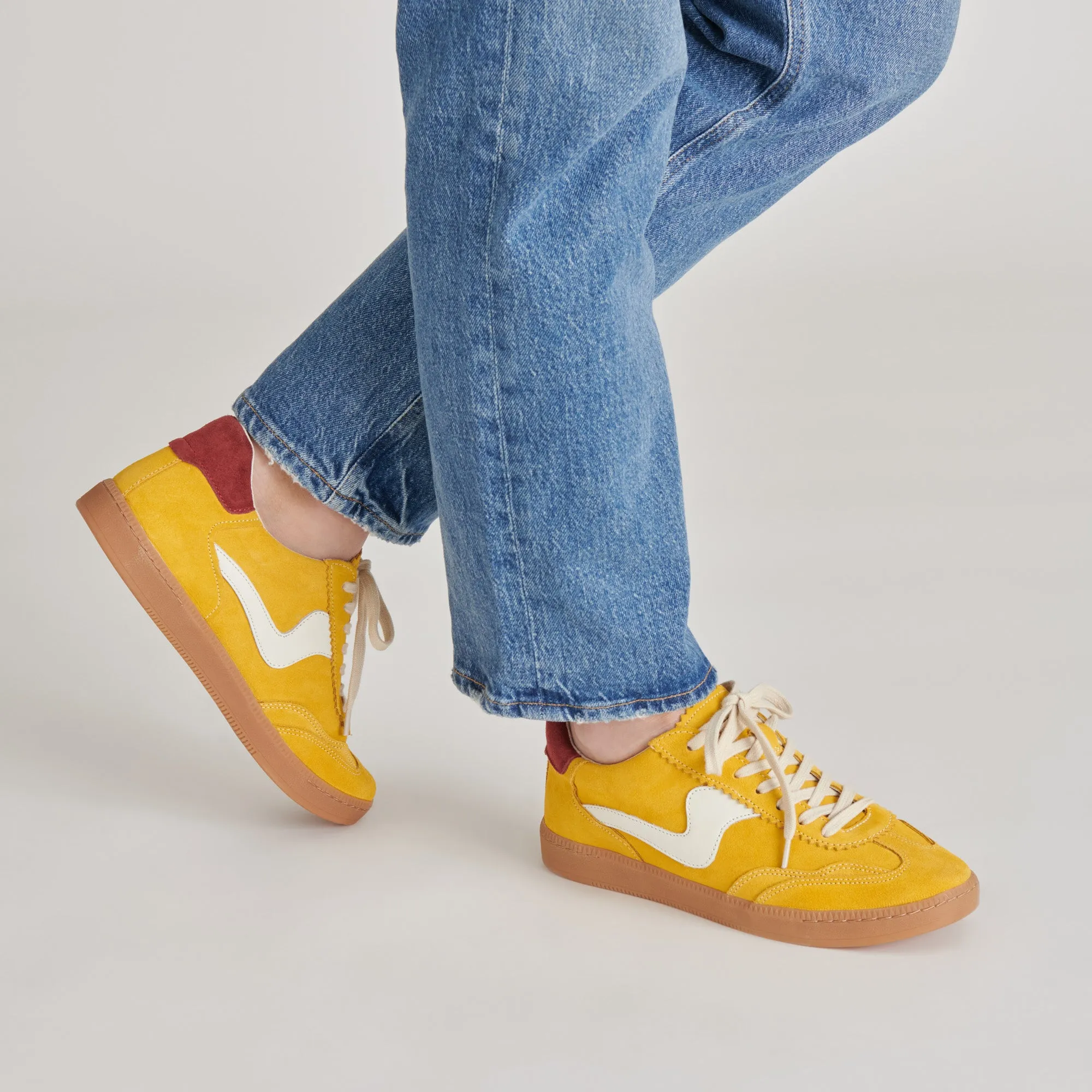 Classy Touch NOTICE SNEAKERS MUSTARD SUEDE