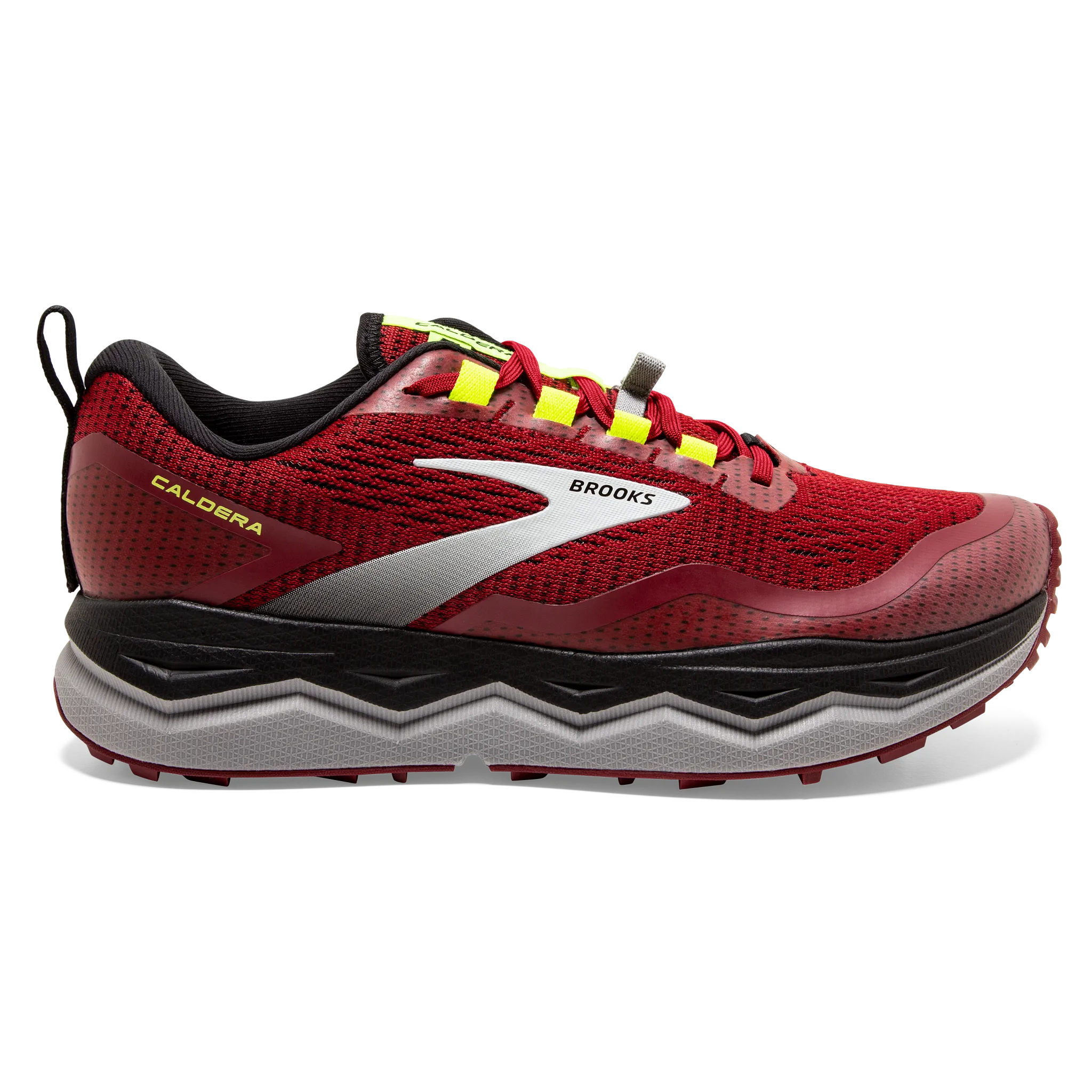 cricket shoes running in a mud run Men's Caldera 5